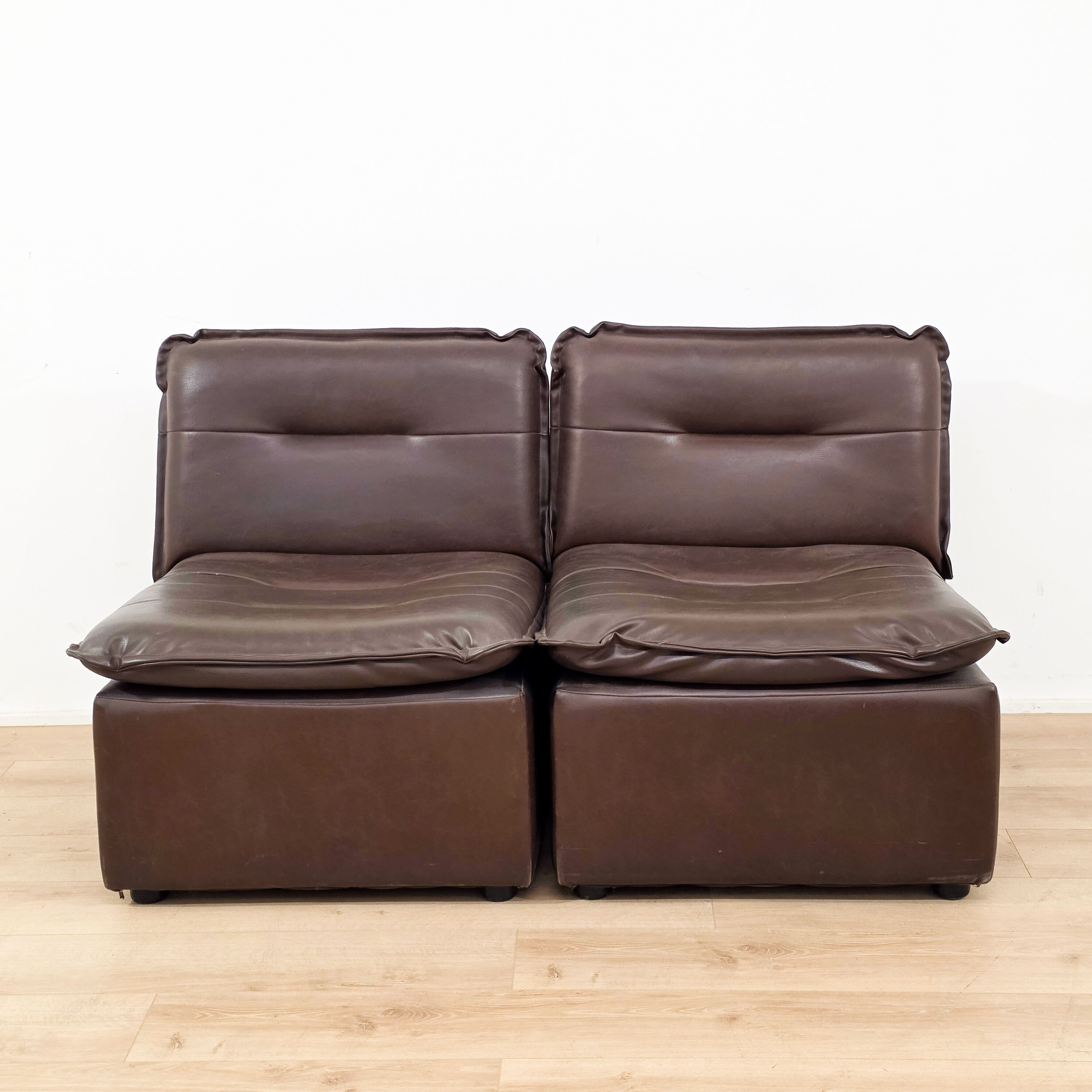 Ensemble modulable de 3 chauffeuses brun des années 1970