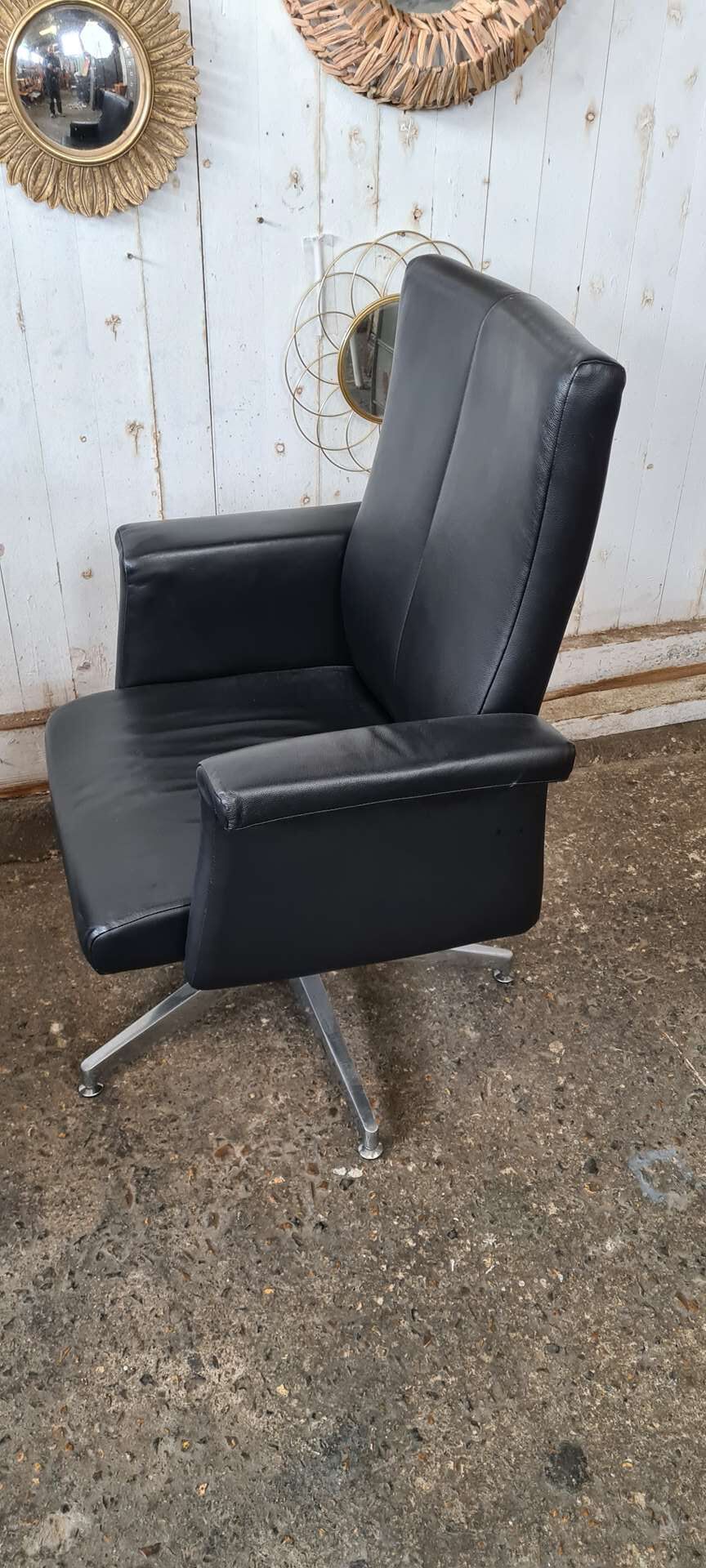 Pair of vintage armchairs