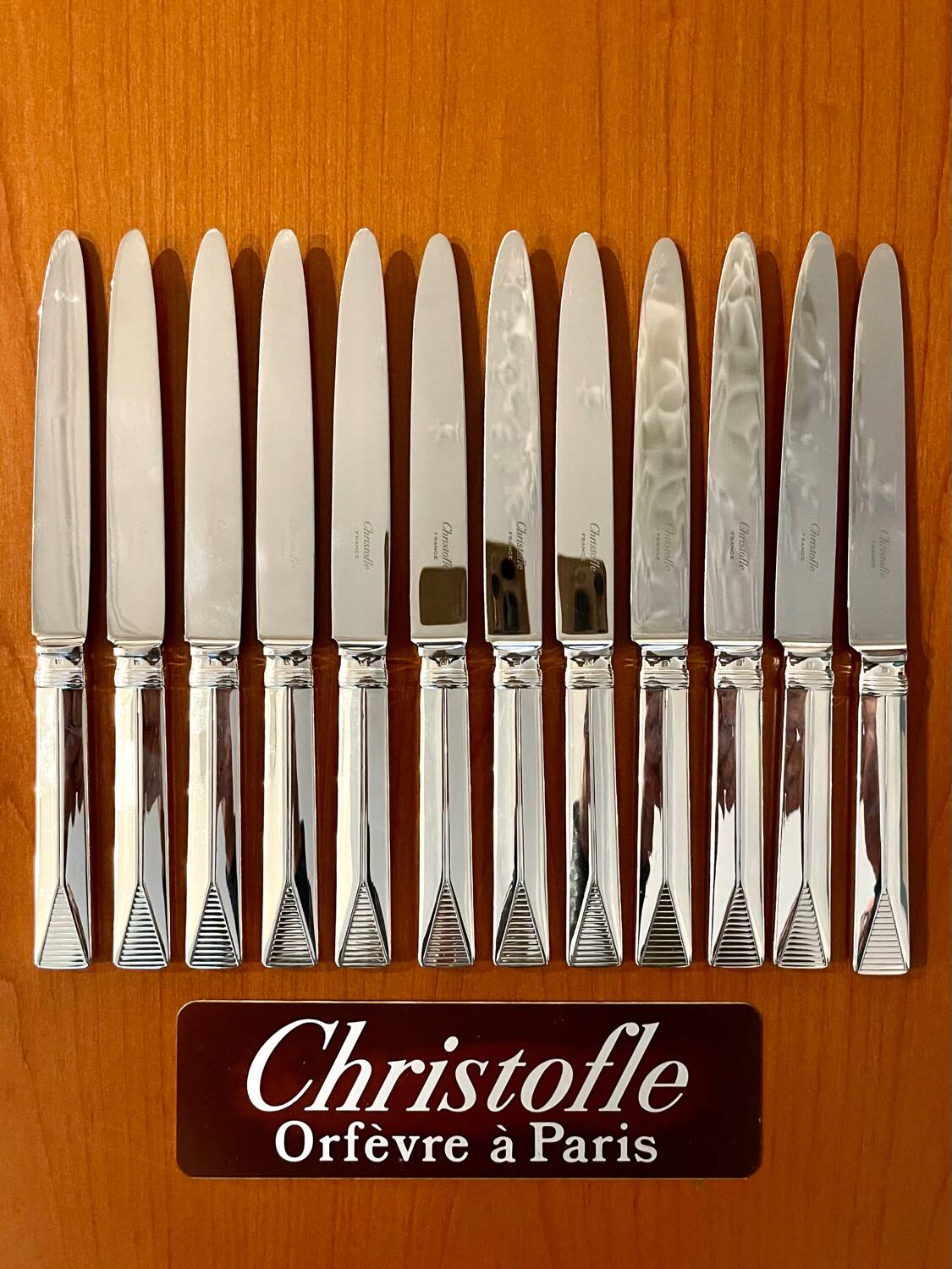 Christofle Atlantide model 12 table knives 24.5 cm very good condition