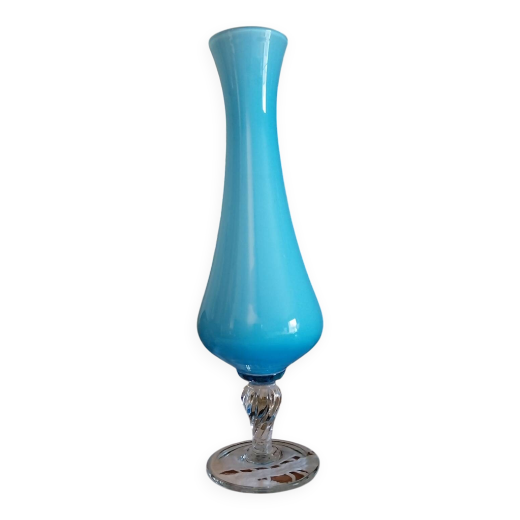 VASE EN OPALINE bleu, pied et anse blanc EUR 15,00 - FR
