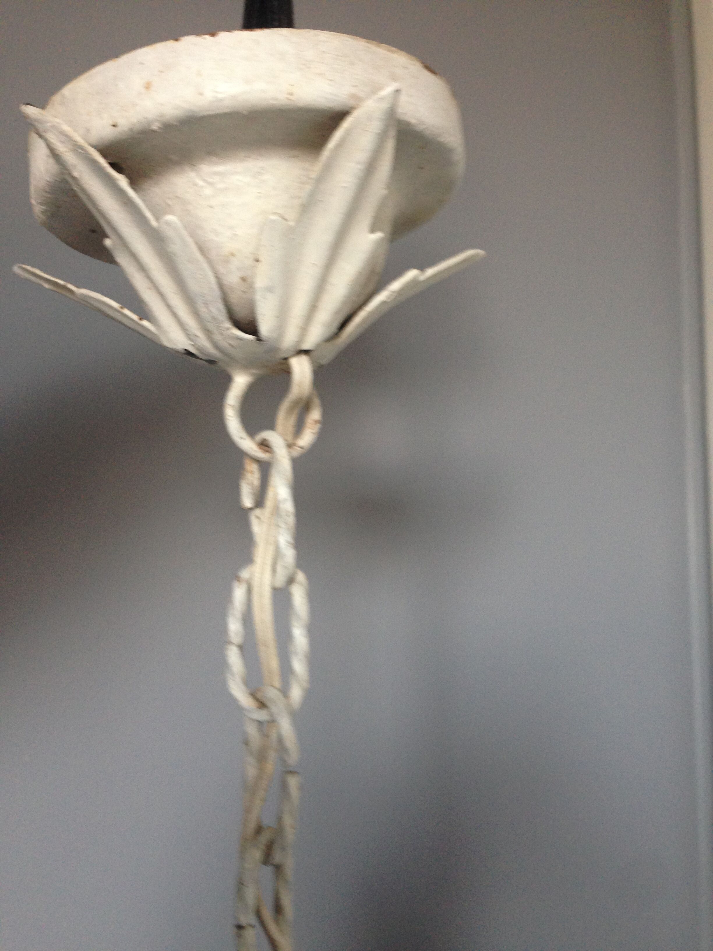 Acanthus and Ivy chandelier