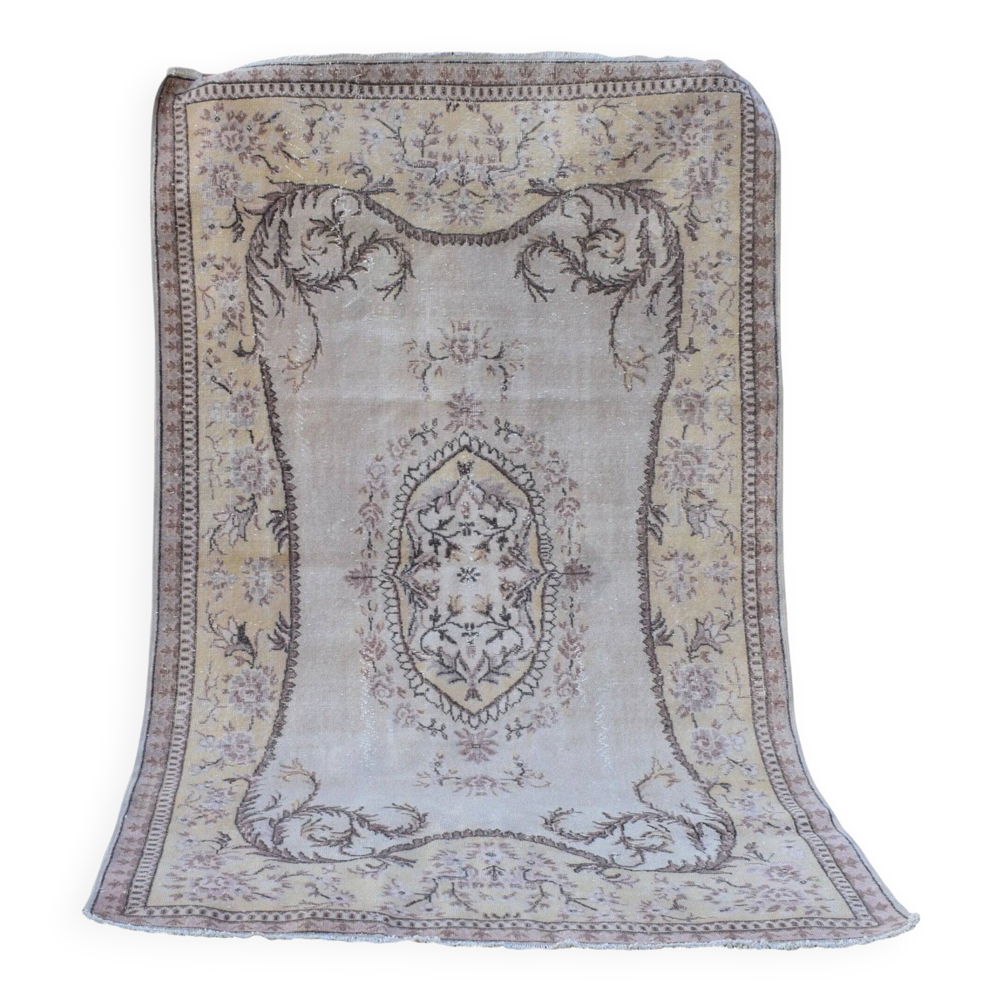 Vintage Turkish handmade rug 167x274 cm