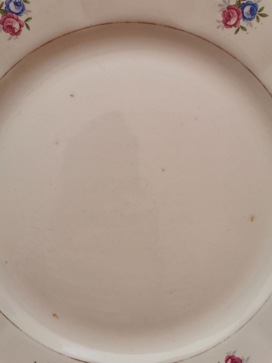 Mismatched vintage flat plates