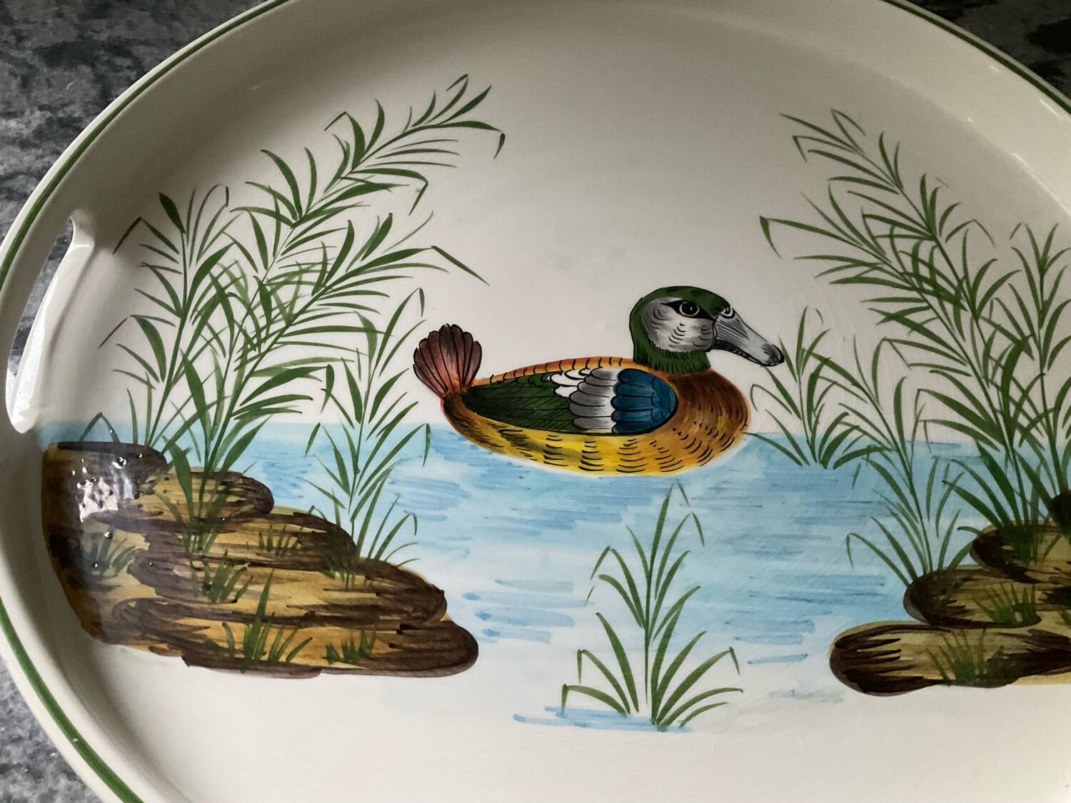 Vintage ceramic plateau from Italy.