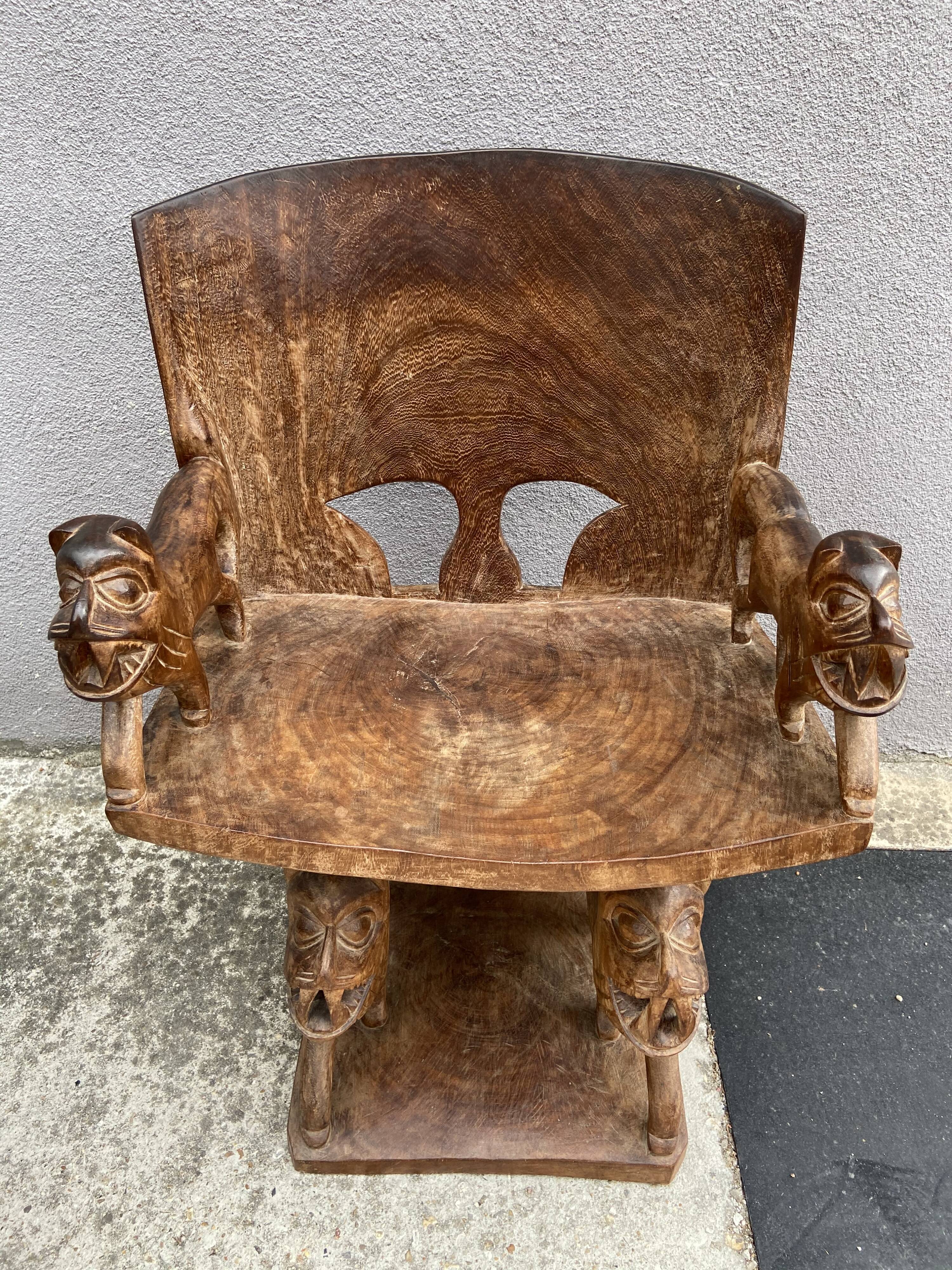 Wooden African lounge