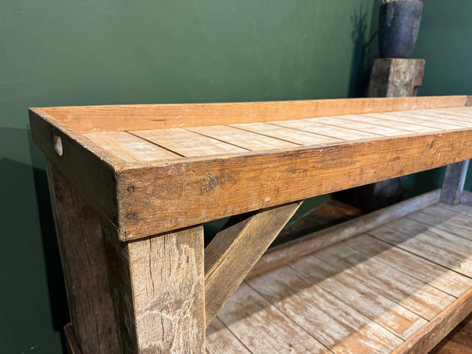 Two-tier craft table