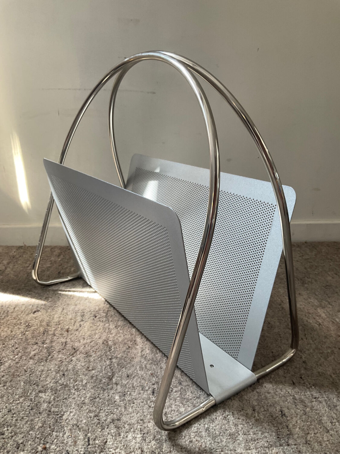 Design magazine holder Umberto Mascagni