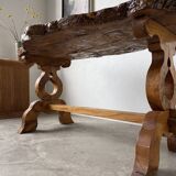 Table artisanale en orme massif, art populaire