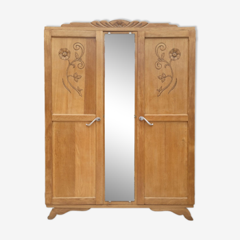 Art deco wardrobe