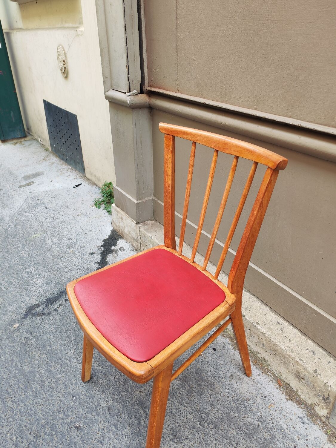 1960s Scandinavian bistro chair