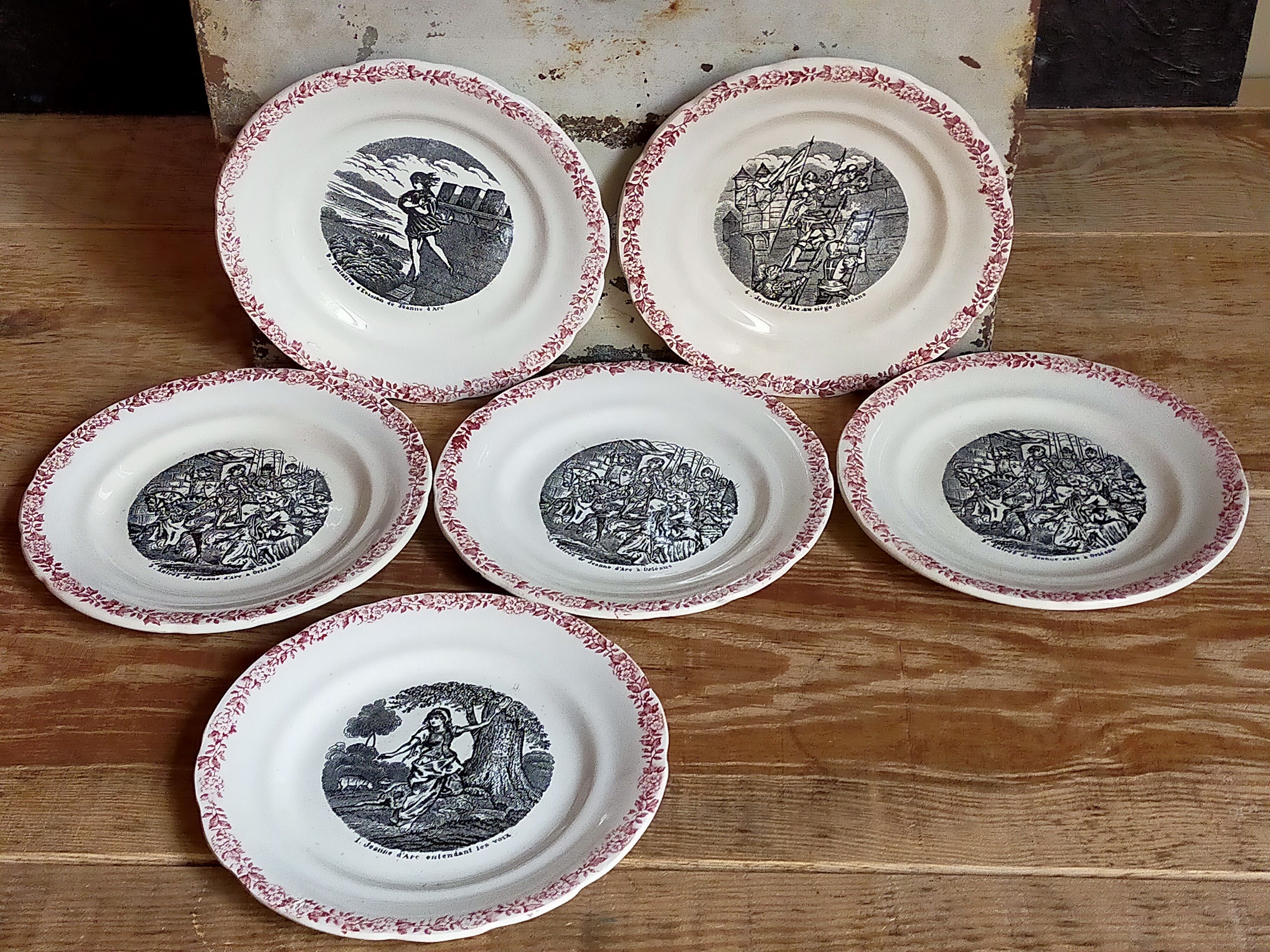 Six speaking dessert plates from Choisy-le-Roi