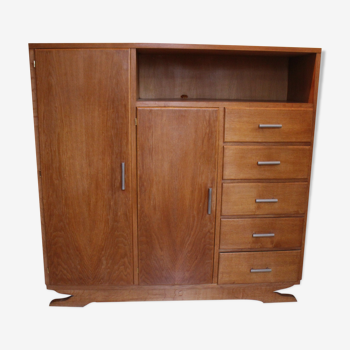 Mado cabinet