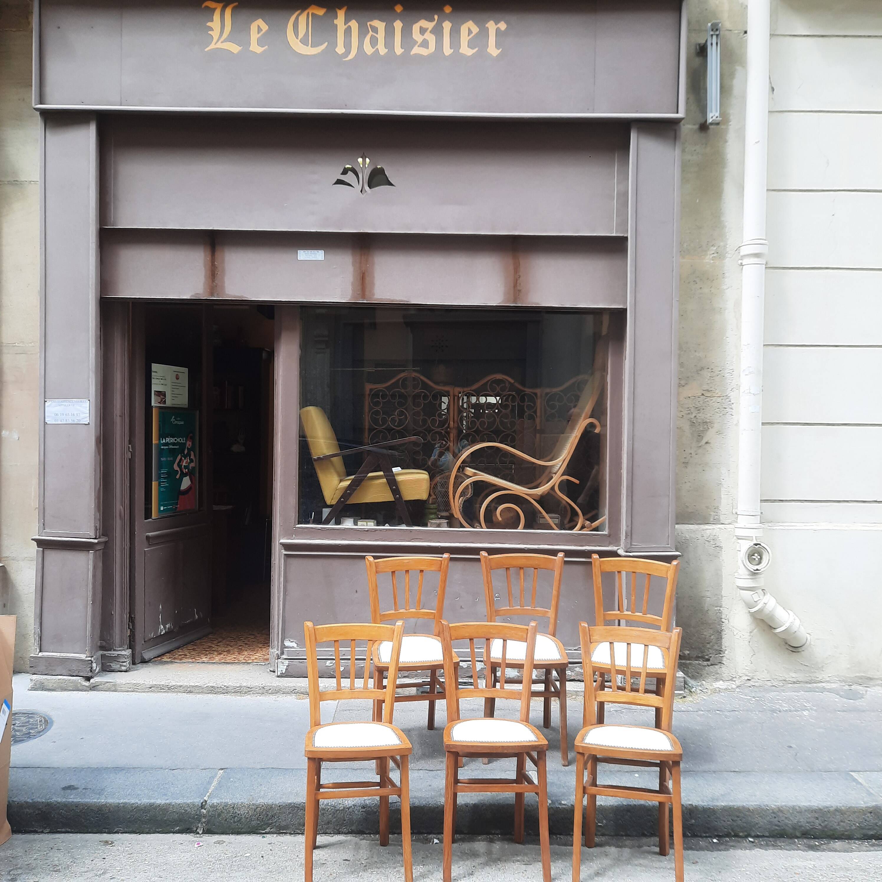 Set of 6 bistro chairs