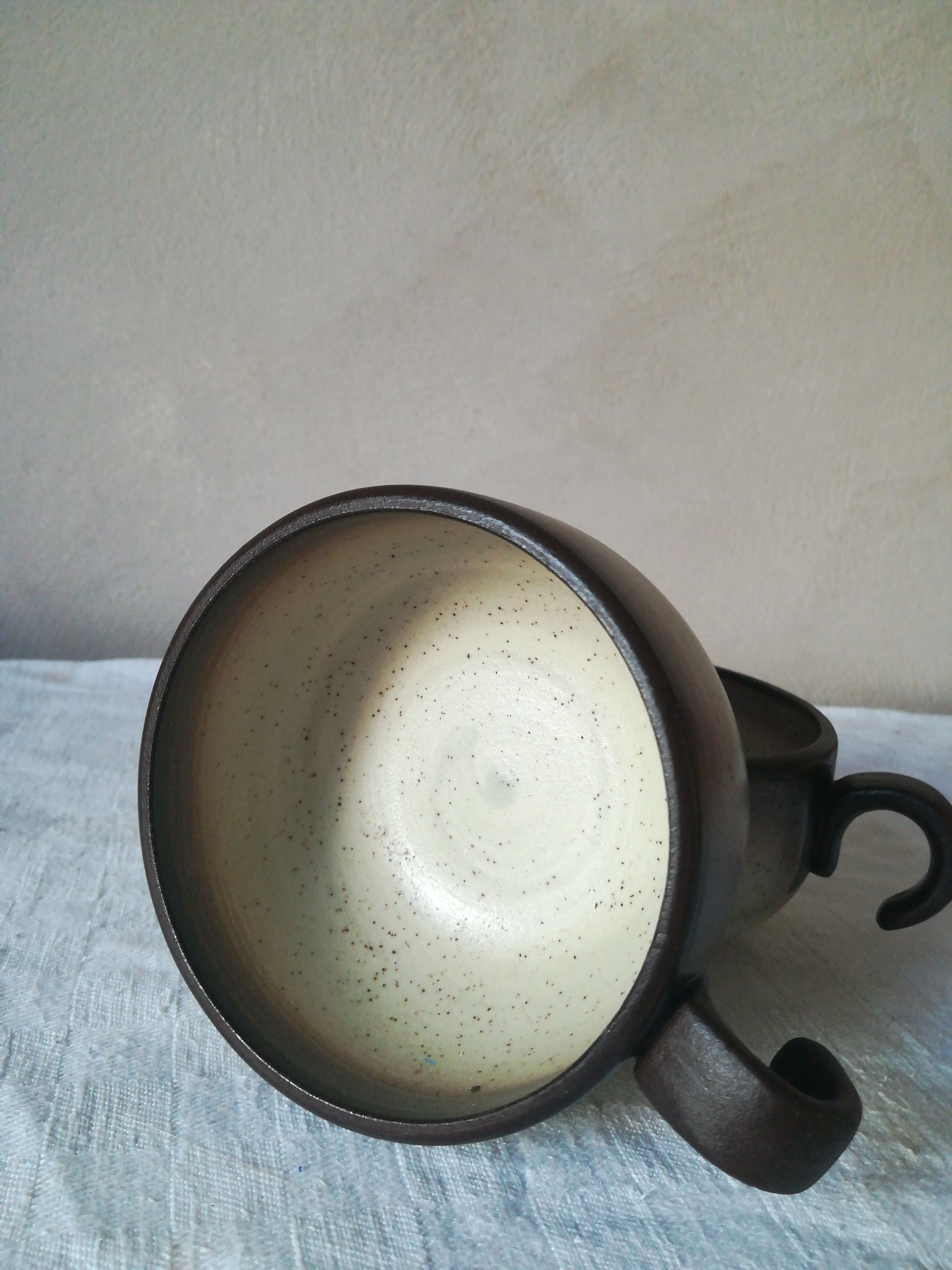 2 cove stoneware bowls