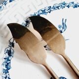 2 brass knives