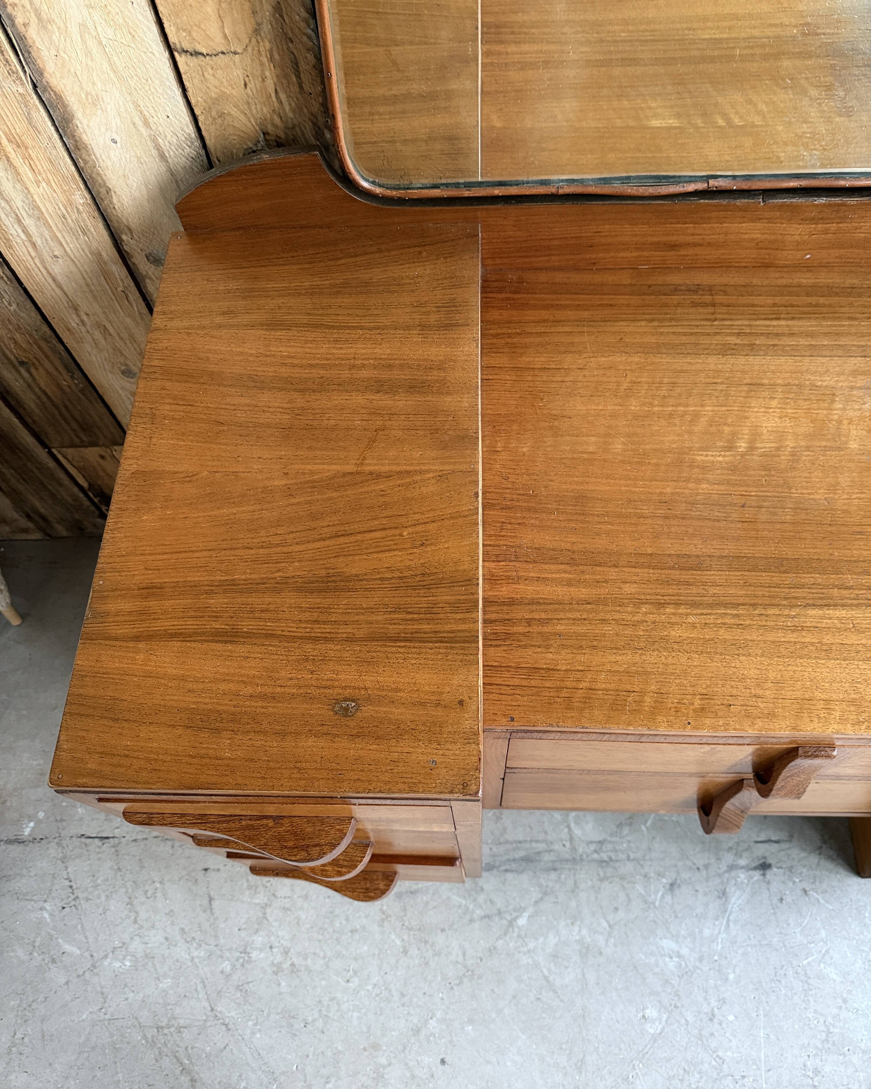 Art Deco dressing table (renovated)