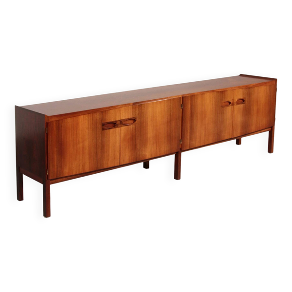 Buffet en bois Arne Hovmand Olsen pour Mogens Kold, Danemark, vers 1960.