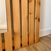 Mirrored coat rack in blond pine from the 70s and 80s