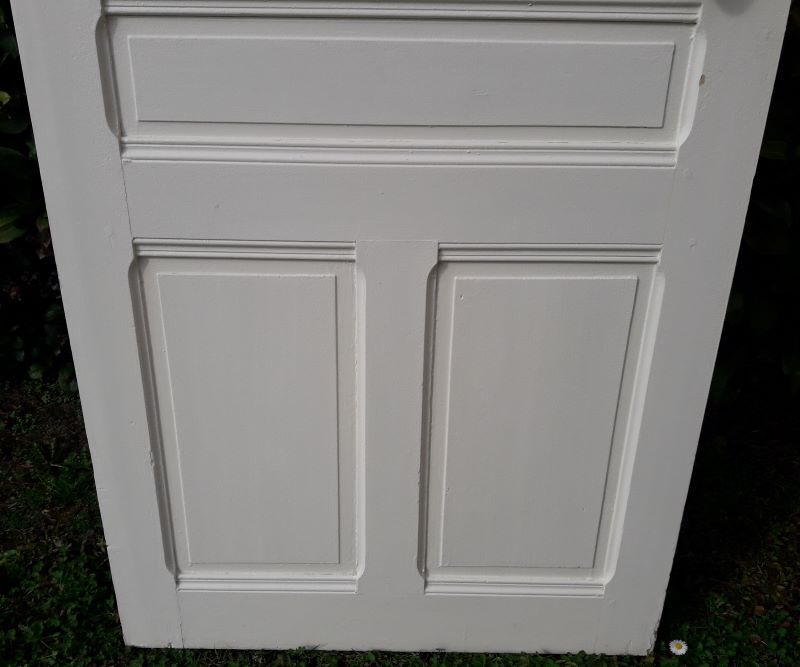 Communication door 82,3x218,1cm old molded