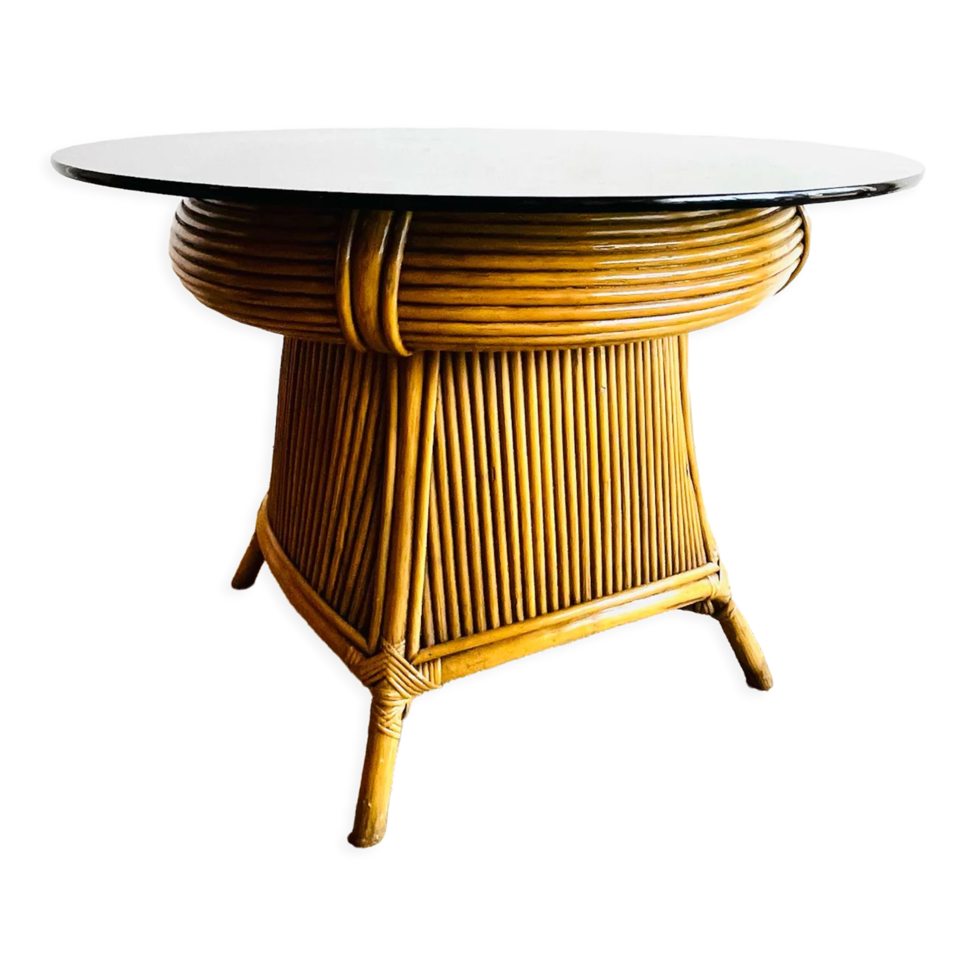 Table en rotin bambou et verre fumée