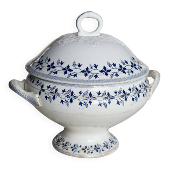 Antique soup tureen Moulin des Loups Bluebell series