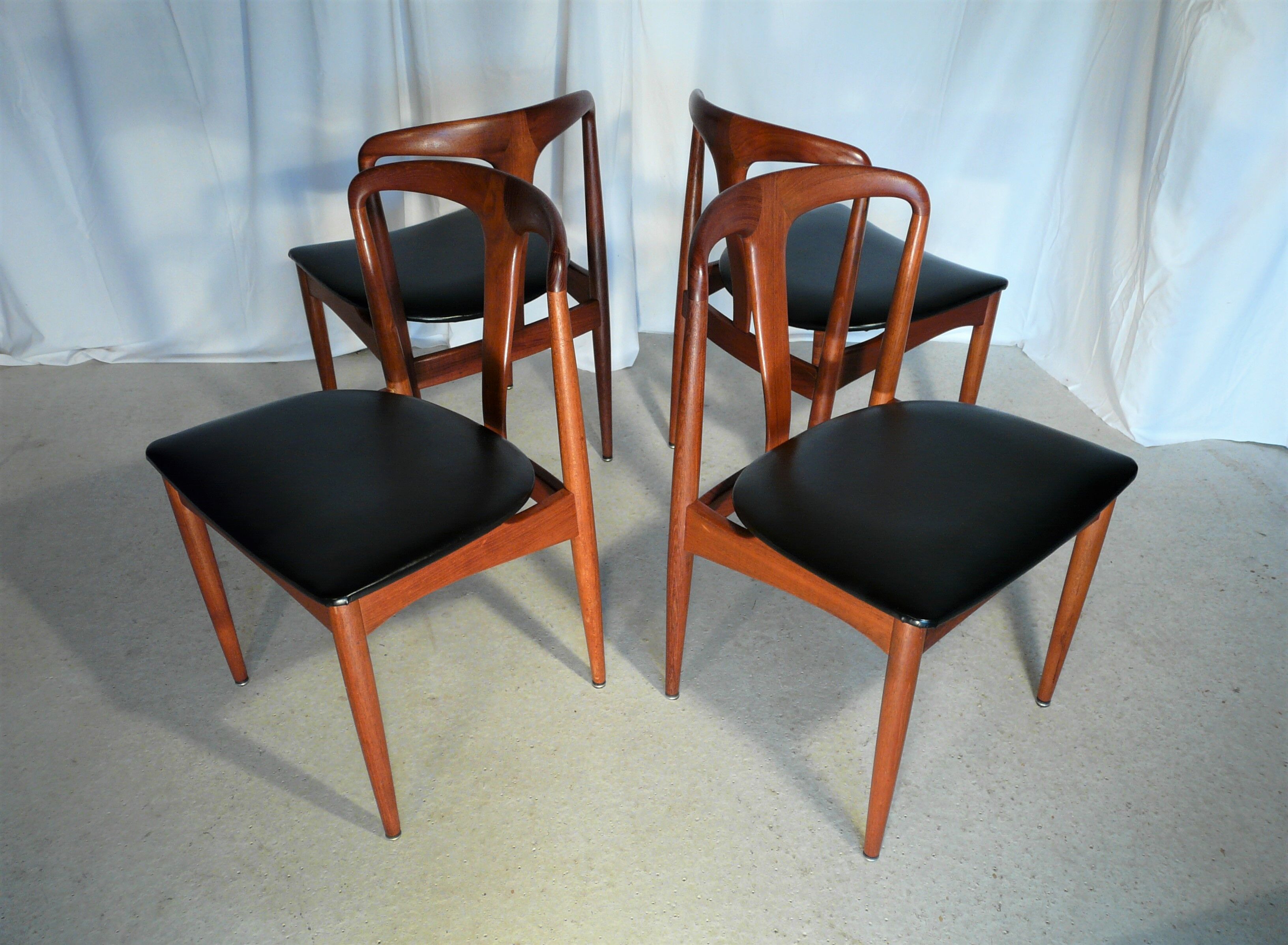 Four vintage Scandinavian chairs Johannes Andersen