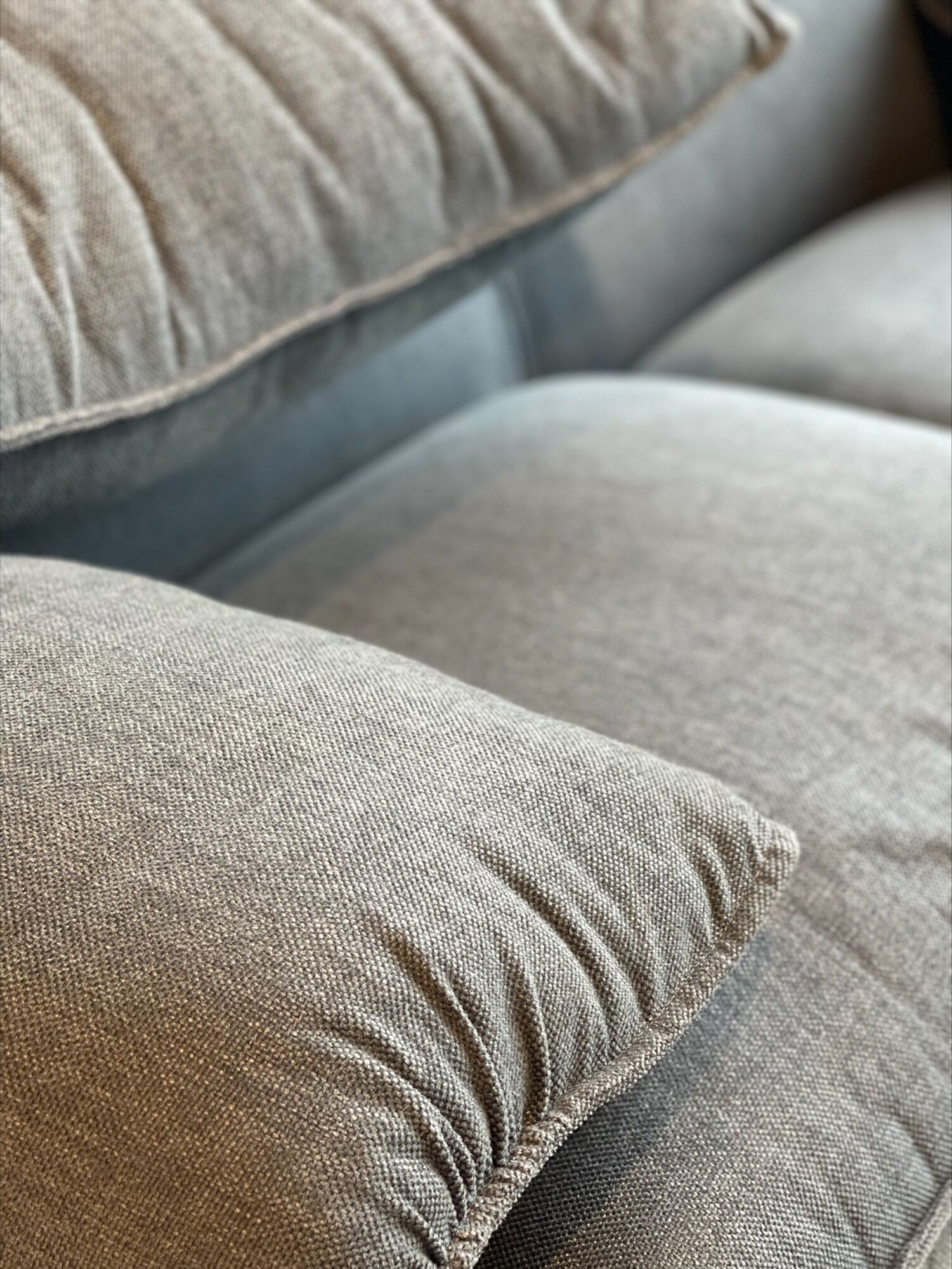 Maralunga 2 places by Vico Magistretti  for Cassina