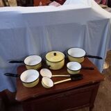 Set of 7 vintage enameled pans