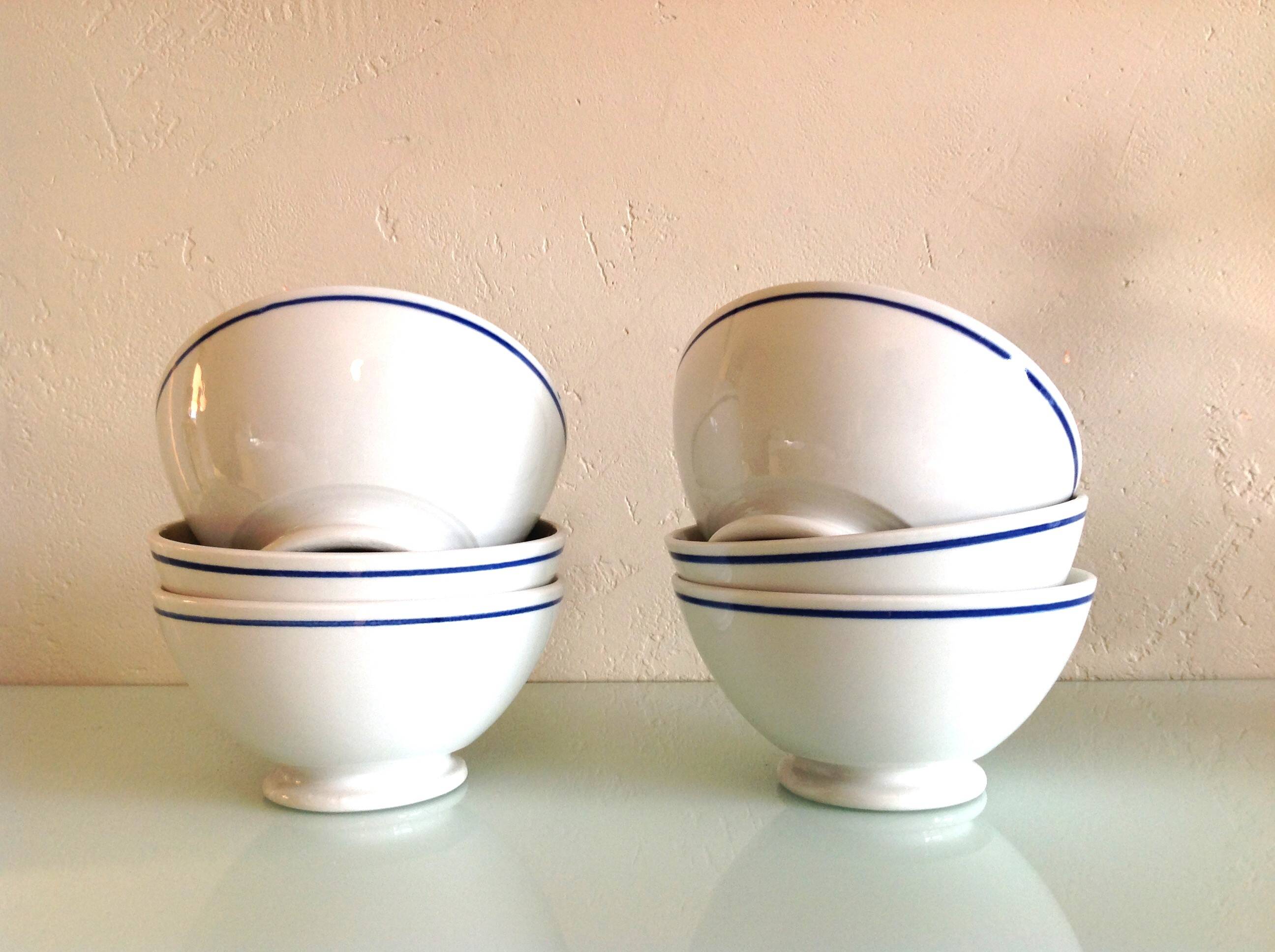 Set of six white bowls with blue edging from the Sarreguemines faience factories / vintage 70s