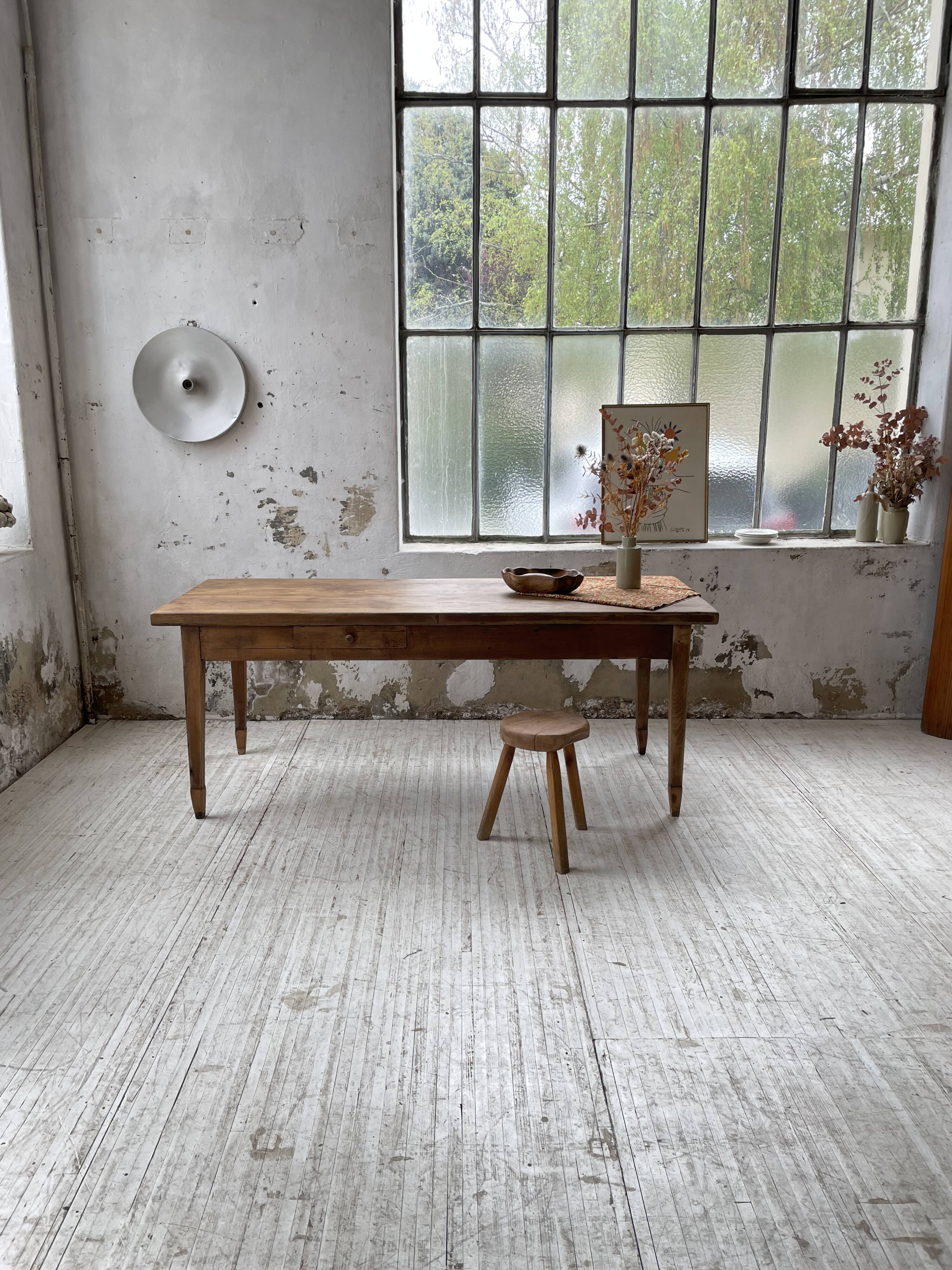 Farmhouse table in oak and walnut 2m