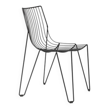 Stackable metal chair for outdoor and indoor use