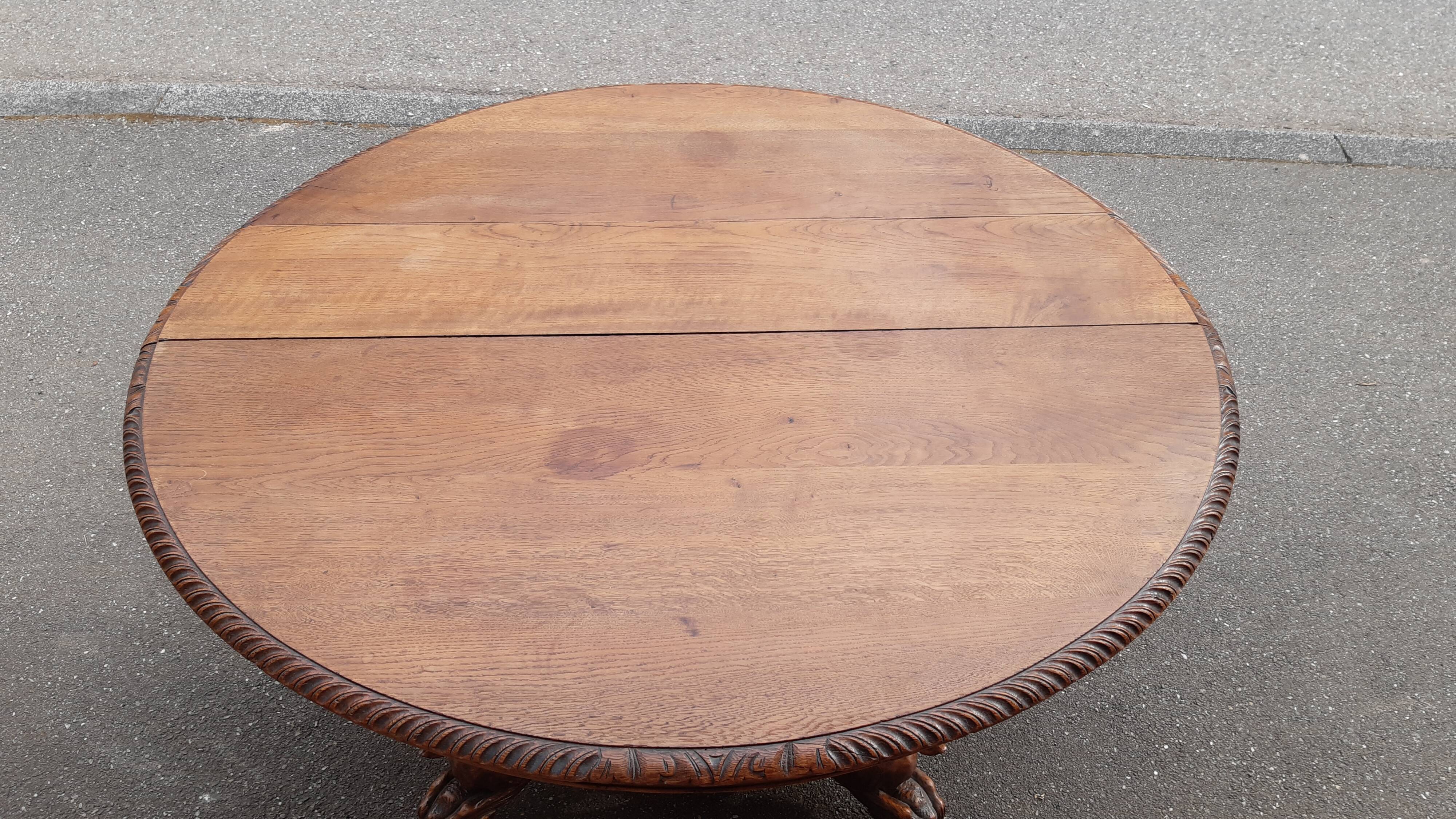 Round table "hunting scene" early twentieth century