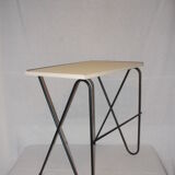 Table d'appoint des années 50