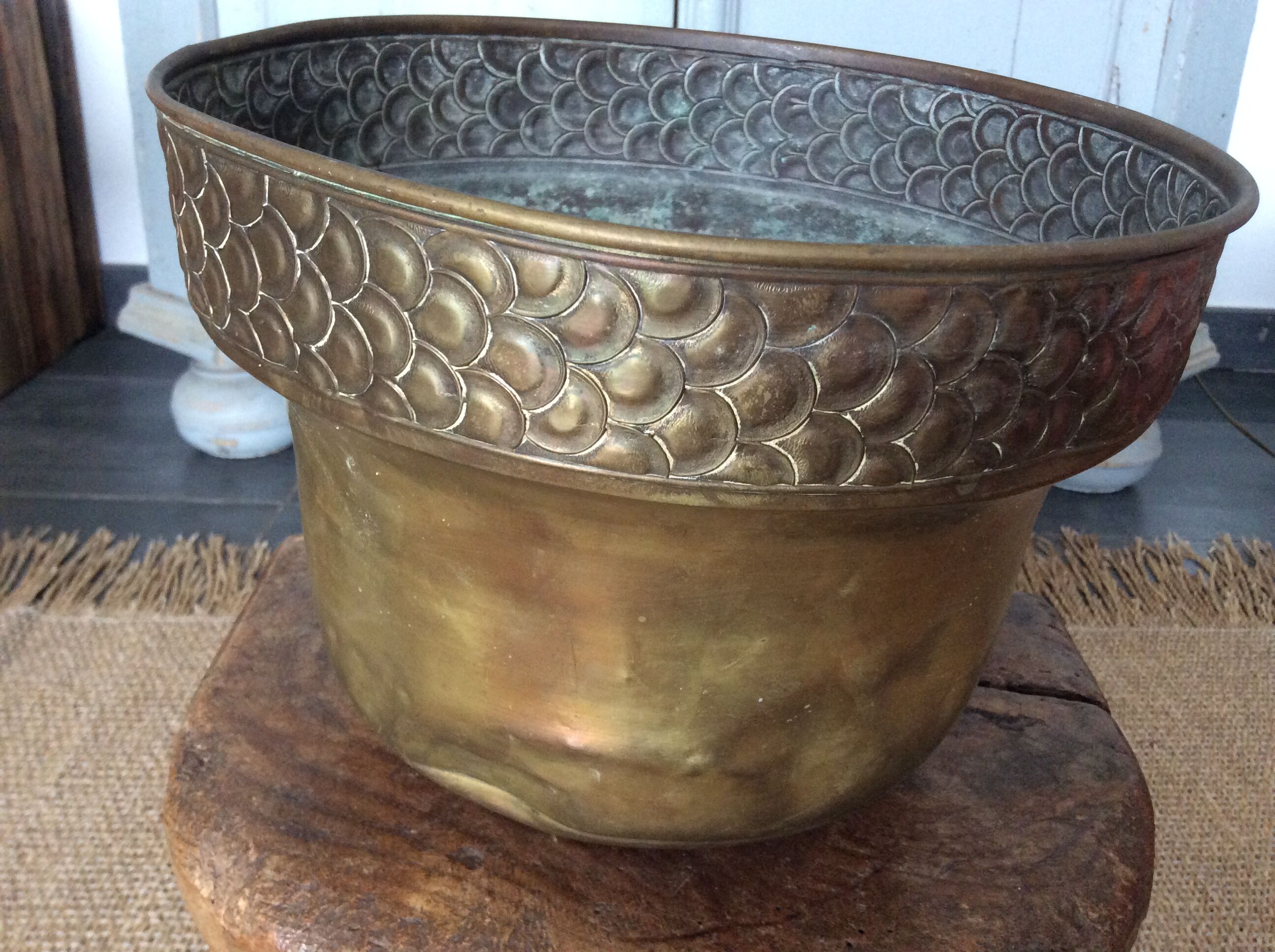 Cache pot en cuivre