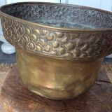 Cache pot en cuivre