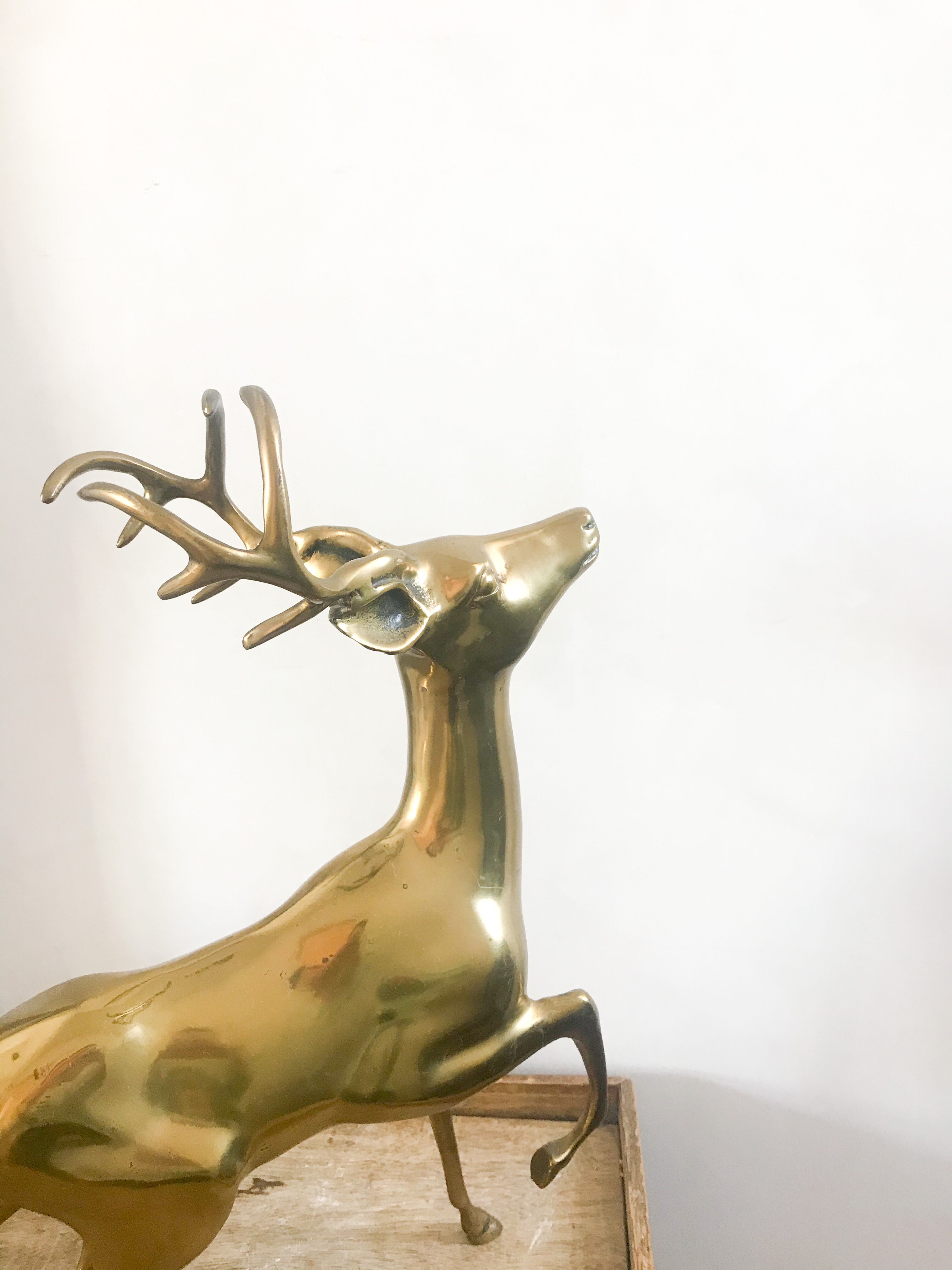 Cerf en laiton