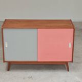 Buffet commode U-452 rose par Jiri Jiroutek pour Interier Praha 1960
