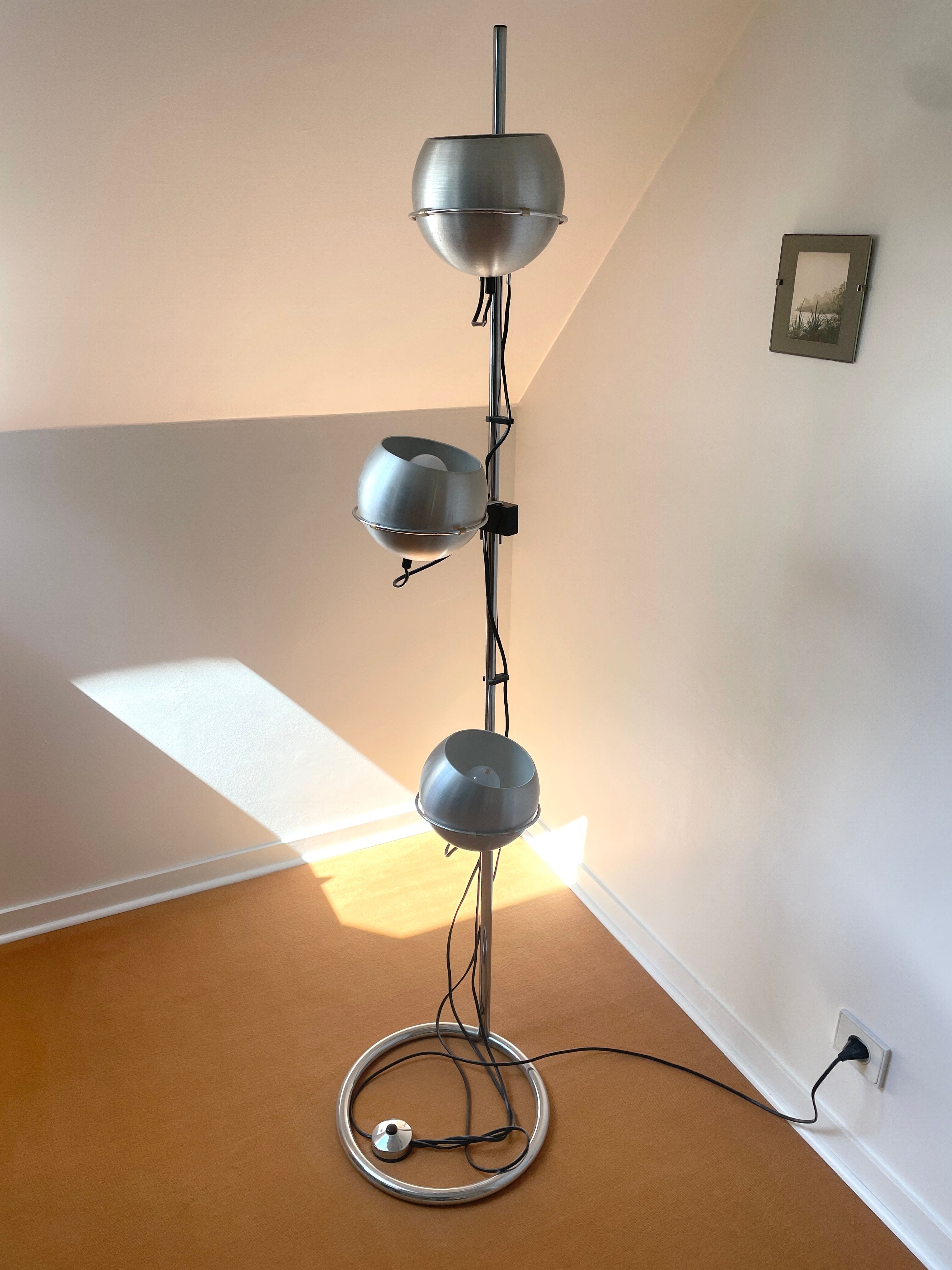 Floor lamp type "Eye-ball" by Goffredo Regianni Italy 1970