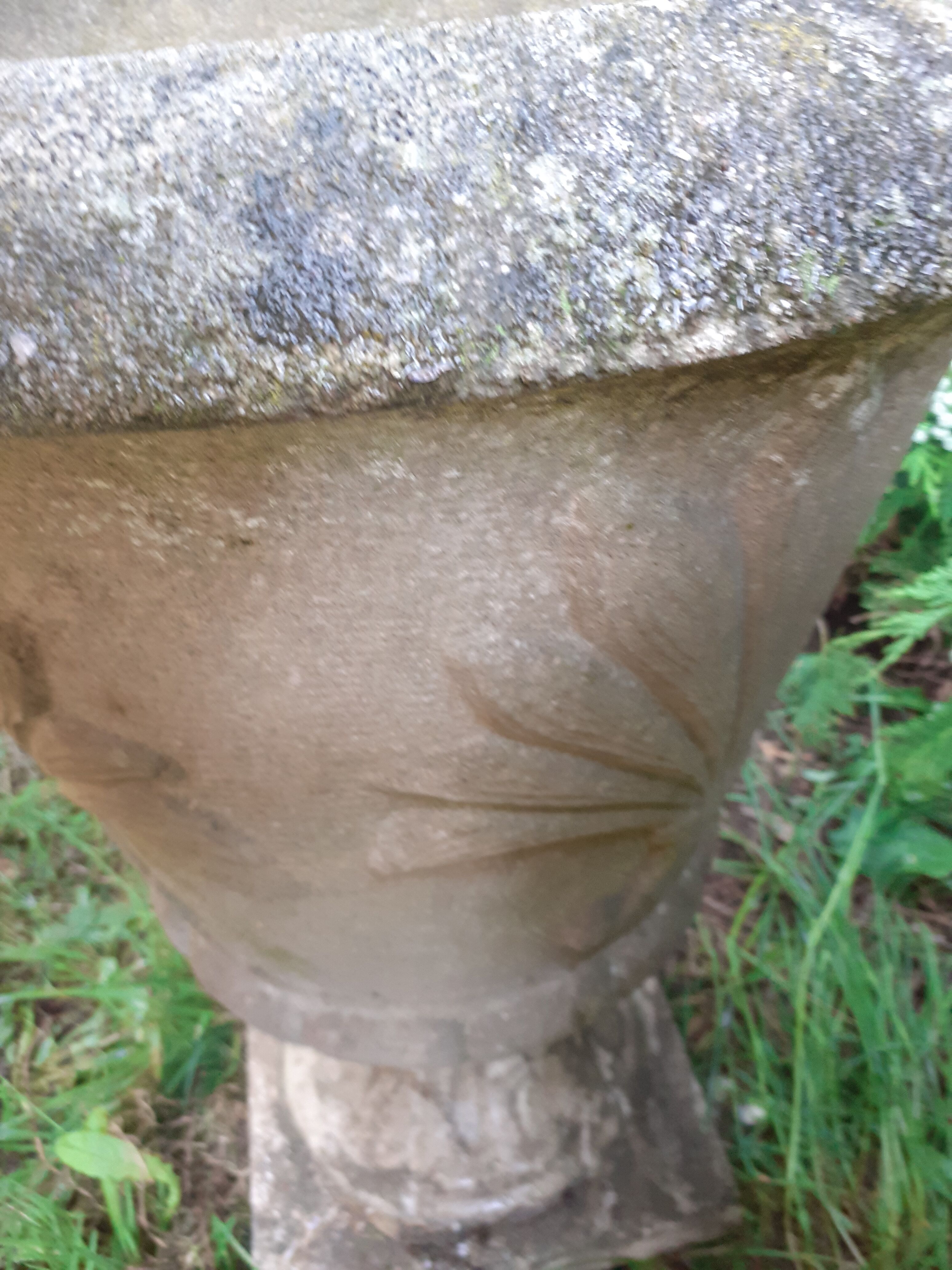 Pair of stone planter medicis