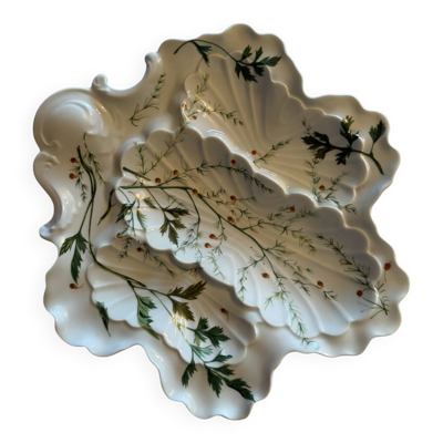 Assiette à huîtres en porcelaine de Limoges BH, décor botanique art nouveau