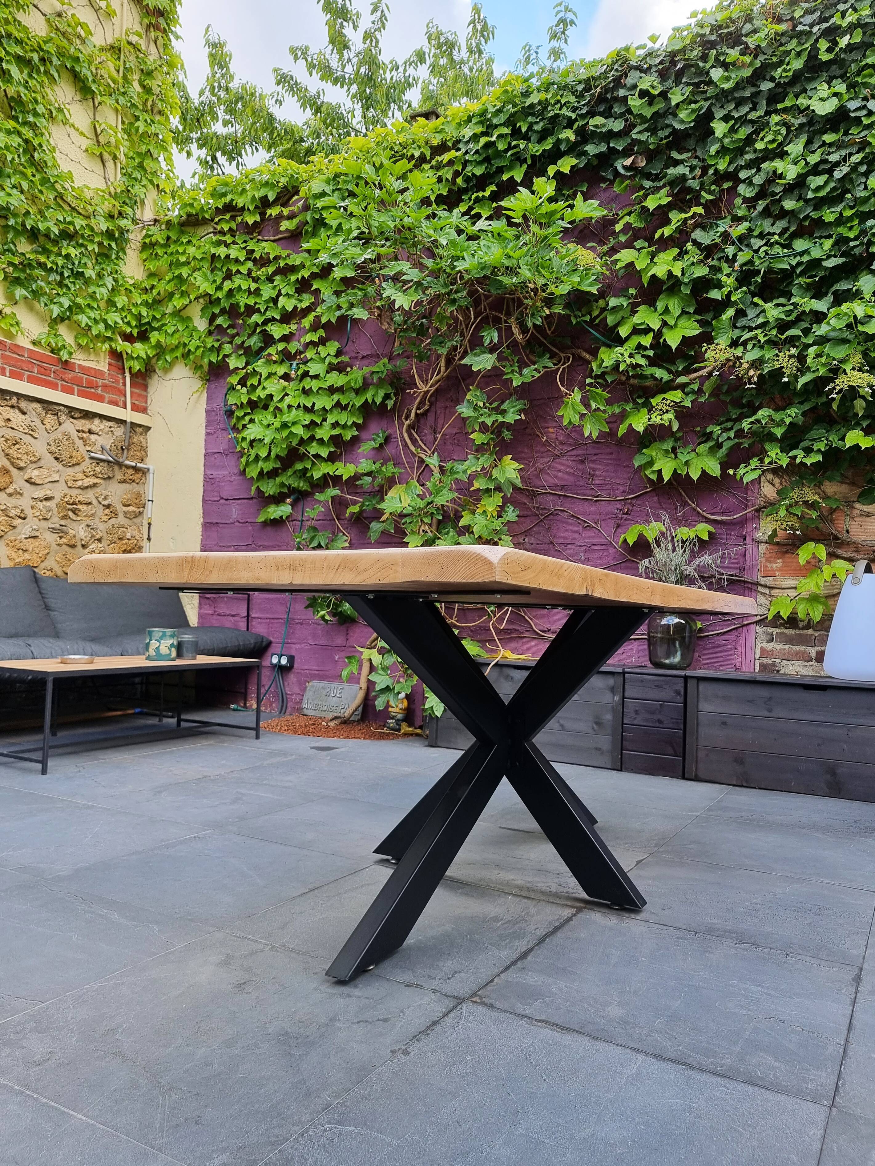 Dining table solid oak feet mikado