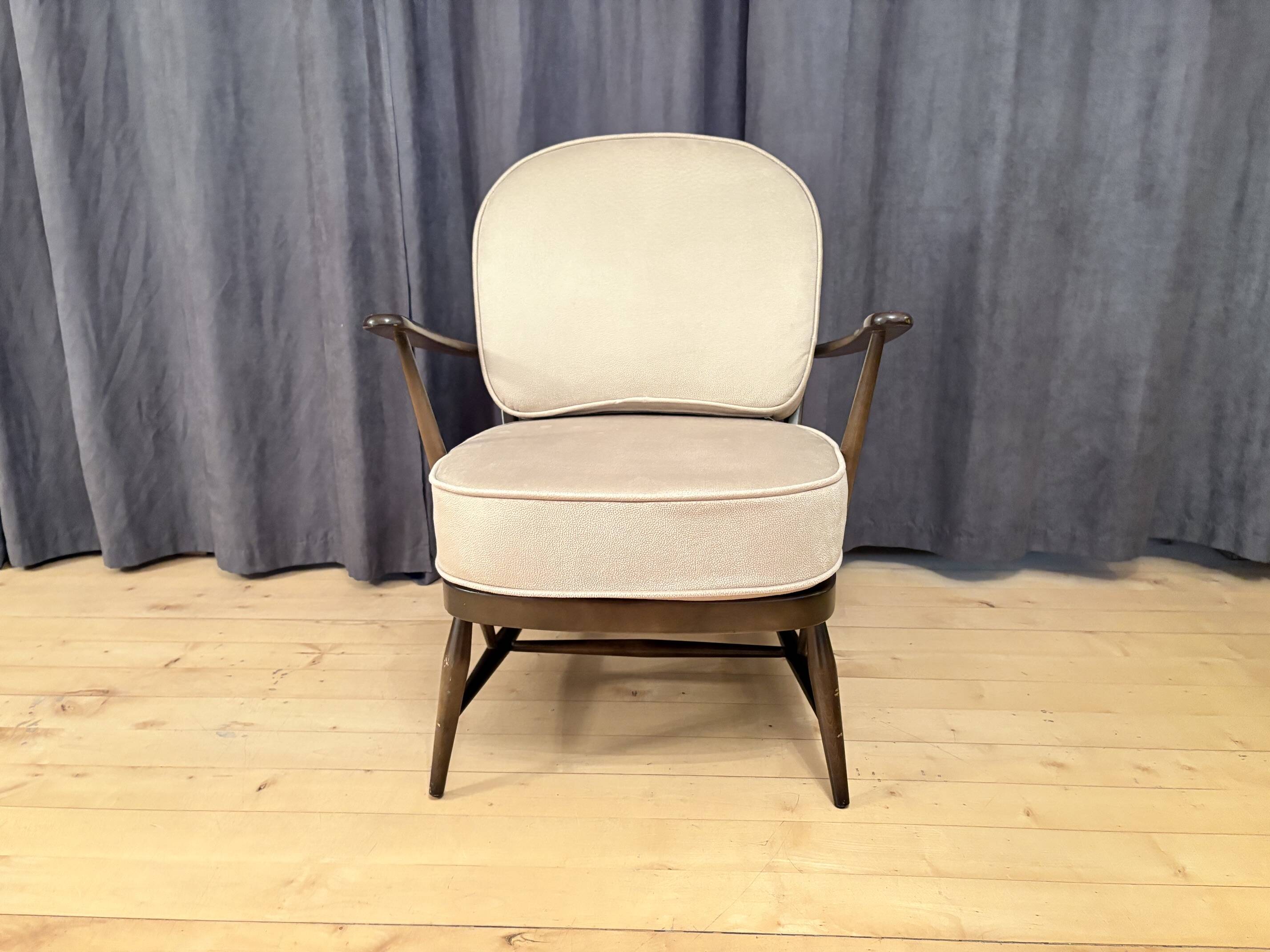 Windsor Armchair by Lucian Ercolani, Ercol, UK, 1960s