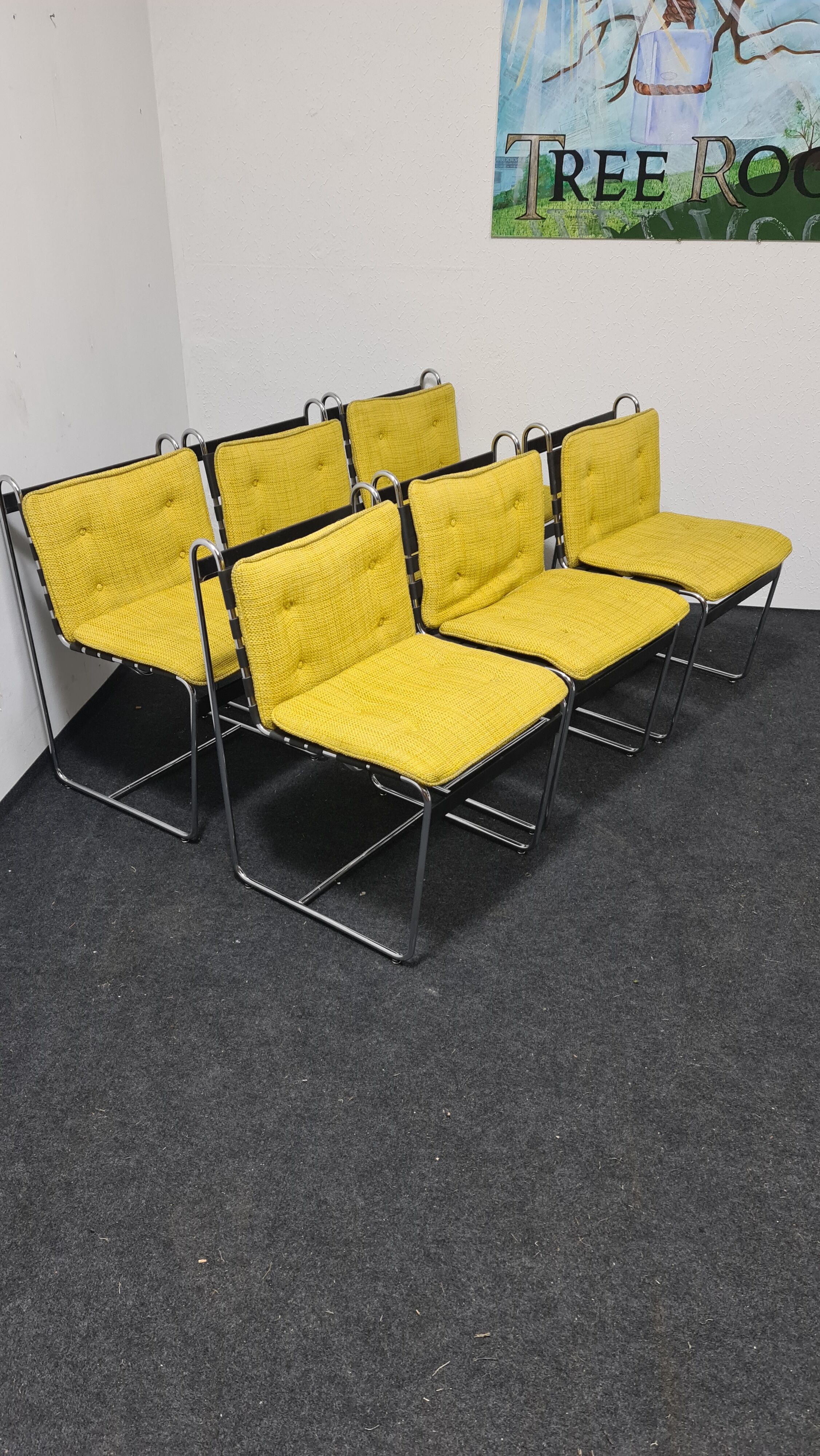 A set of 6 vintage  metal framed dinning chairs