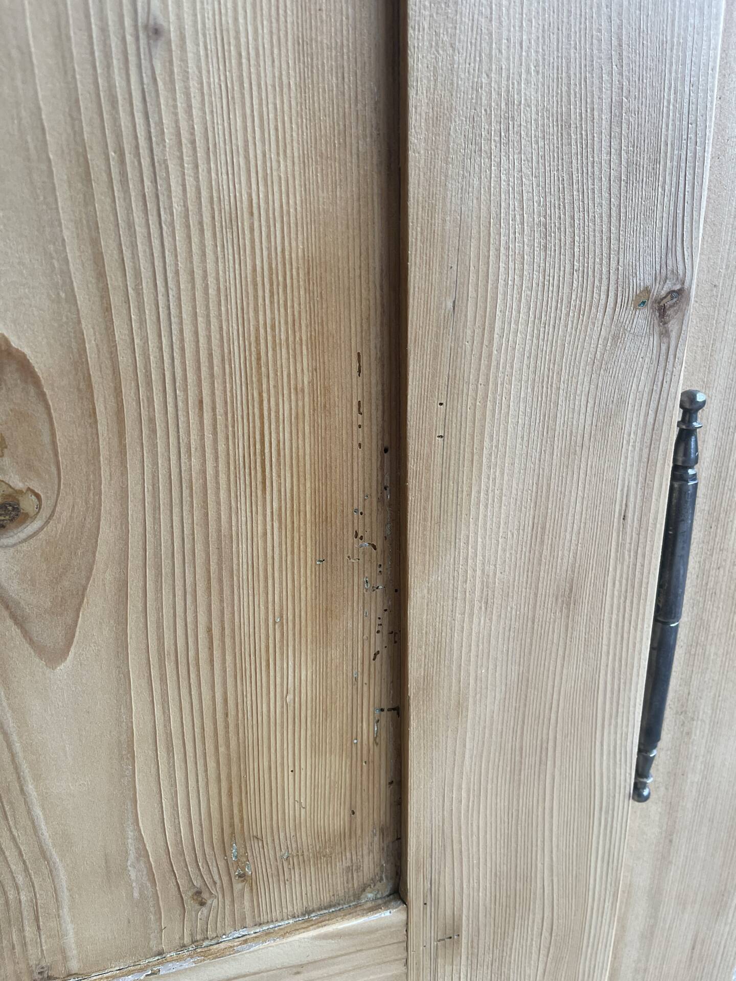 Hat cabinet