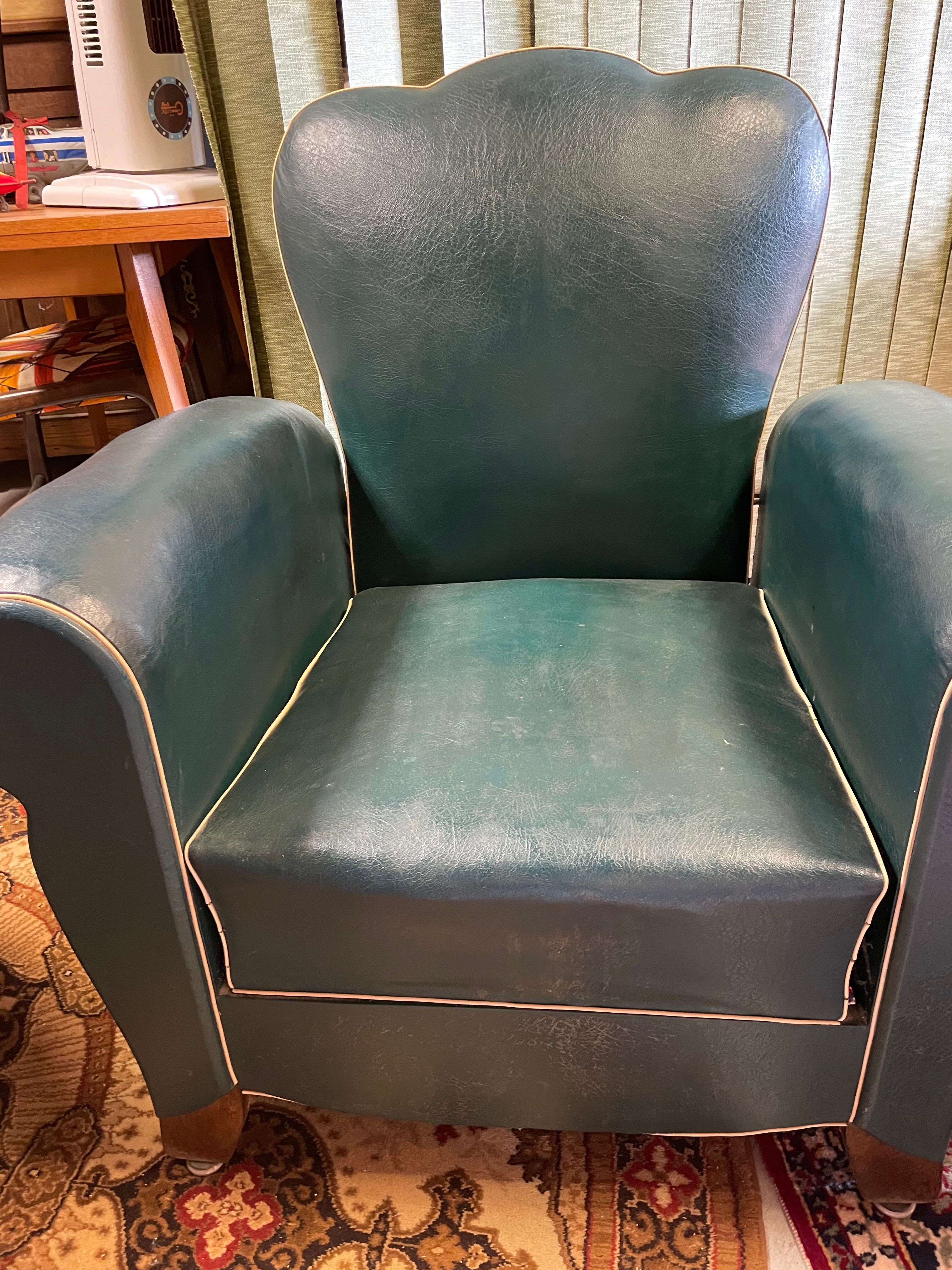 Armchair club moustache Skaï adjustable ep art deco