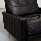 Lounge chairs by George Nelson for Herman Miller