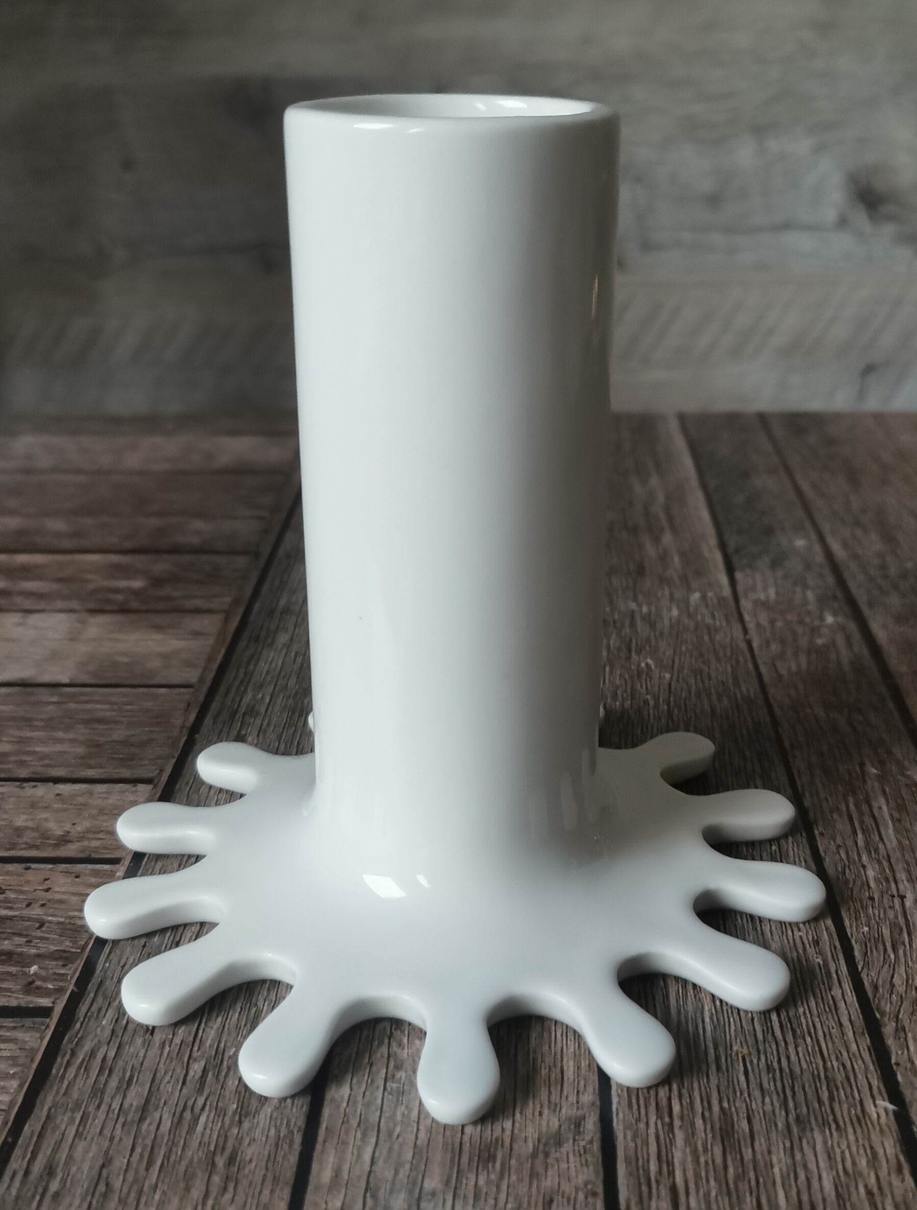 Design candle holder for sentou