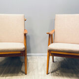 Paire de fauteuils Thonet 1960