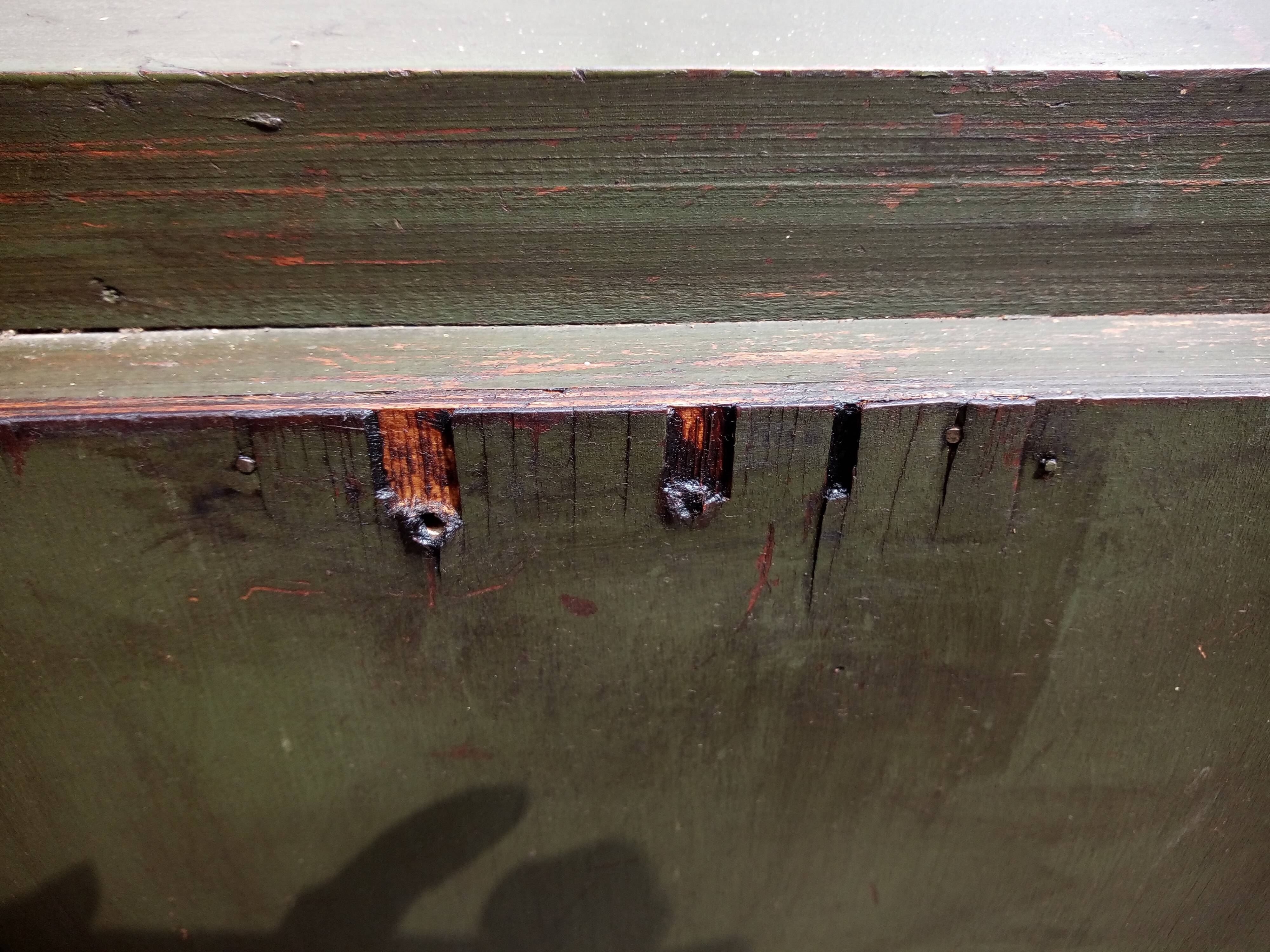 Vintage establishment