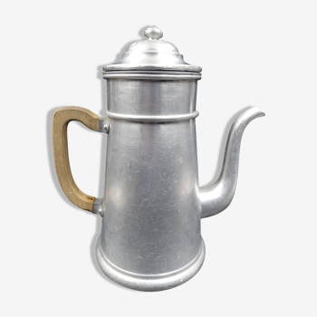 Cafetière en aluminium vers 1930